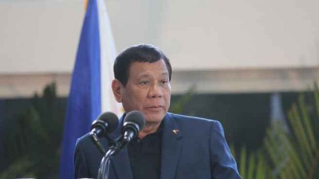 Duterte: Güney Çin Denizi sorununu barışçı şekilde çözeceğiz