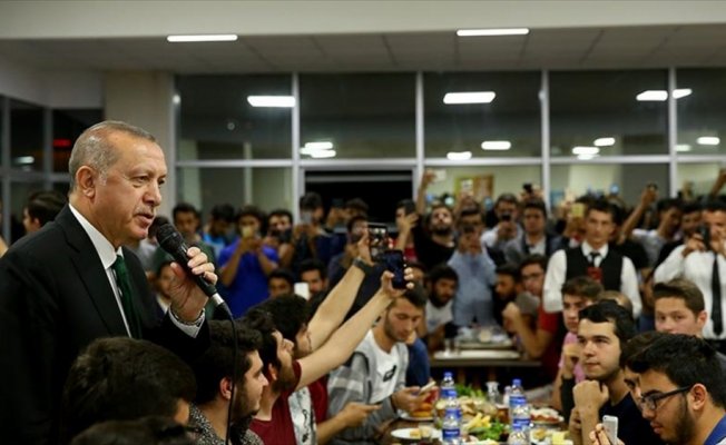 Erdoğan'ın gençlerle sahuru izleyici rekoru kırdı