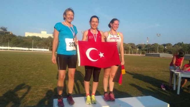Milli sporcumuz Gülçin, Malta'dan 5 madalya ile dönüyor