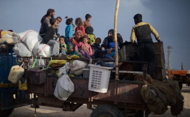'Suriye'de 2018'de 920 bin sivil yerinden oldu'