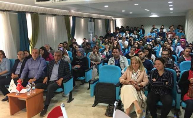Tohum Otizm Vakfı, Ardahan'da Eğitim Atölyeleri Düzenledi