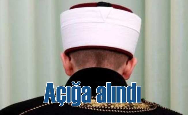 Cami'de skandala imza atan imam açığa alındı