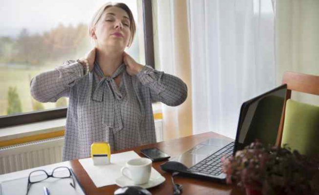 Boyun ağrılarının nedenleri | Her sabah boyun ağrısıyla kalkıyorsanız