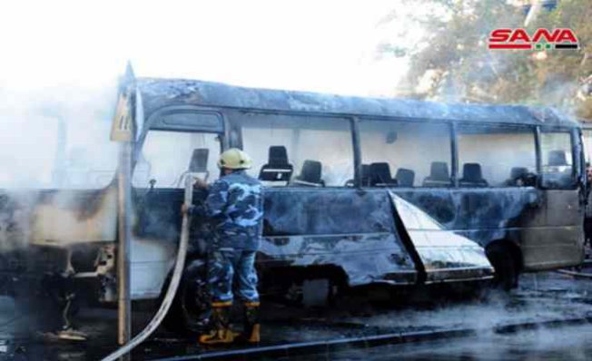 Şam'da askeri otobüse kanlı saldırı 14 ölü var