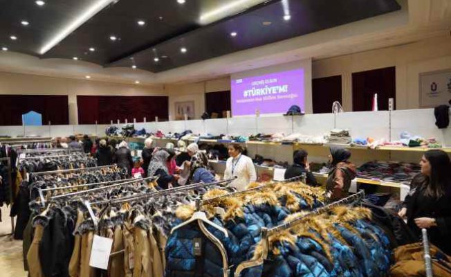 Üsküdar Belediyesi depremzedeler için sosyal market açtı