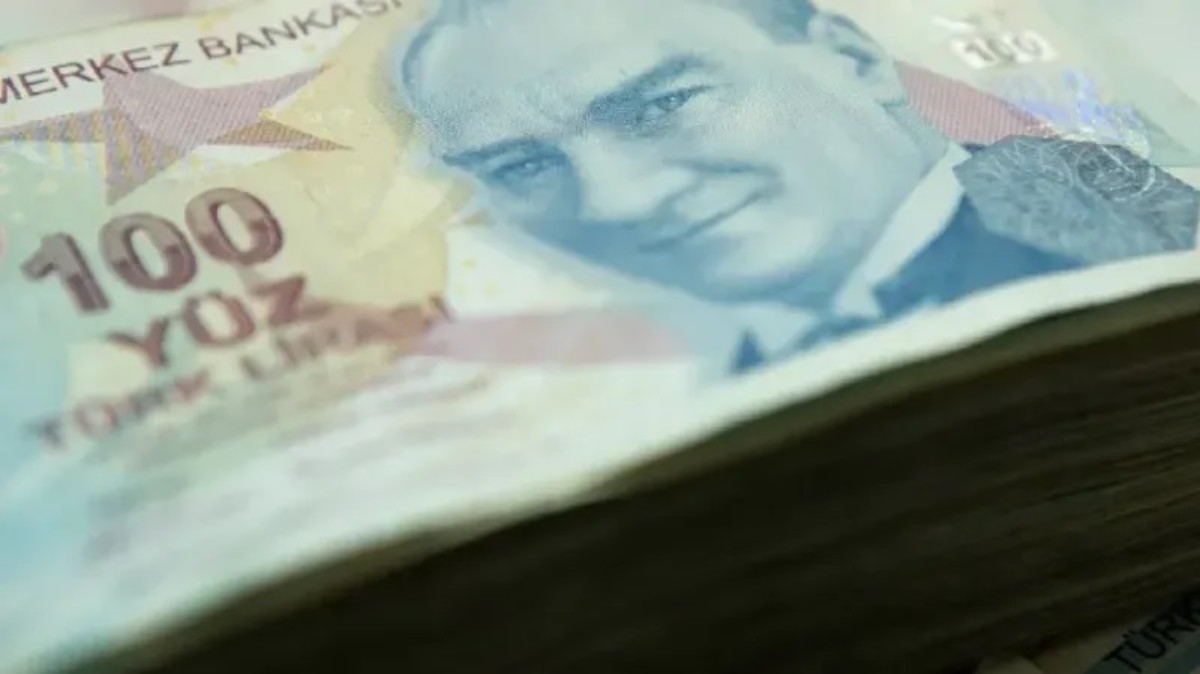 Akbank Kart Sahiplerine Büyük Sürpriz! Kendi Kartınızla 77.000 TL’ye Kadar Para Alma Yolu Açıldı!