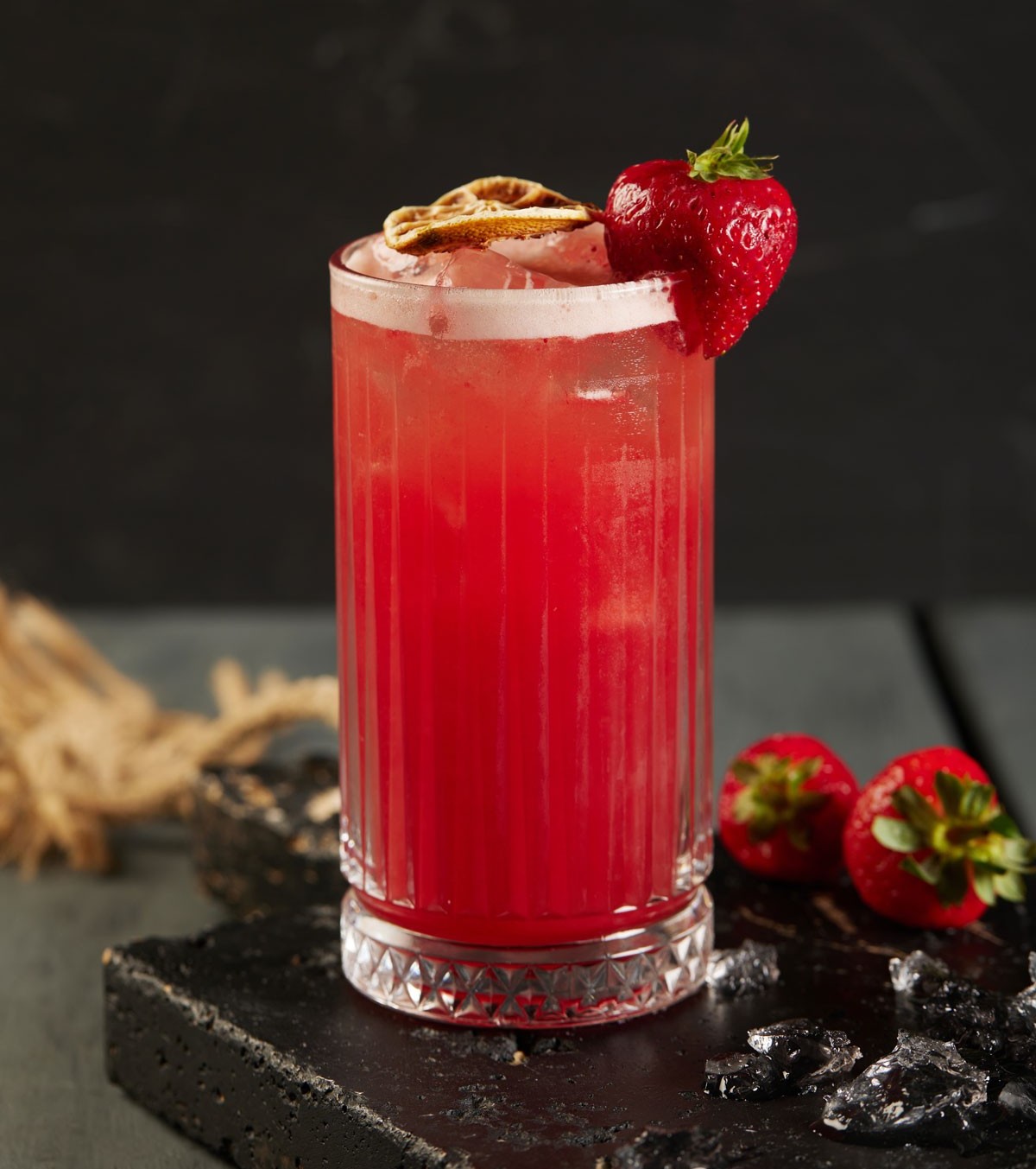 çilekli limonata tarifi