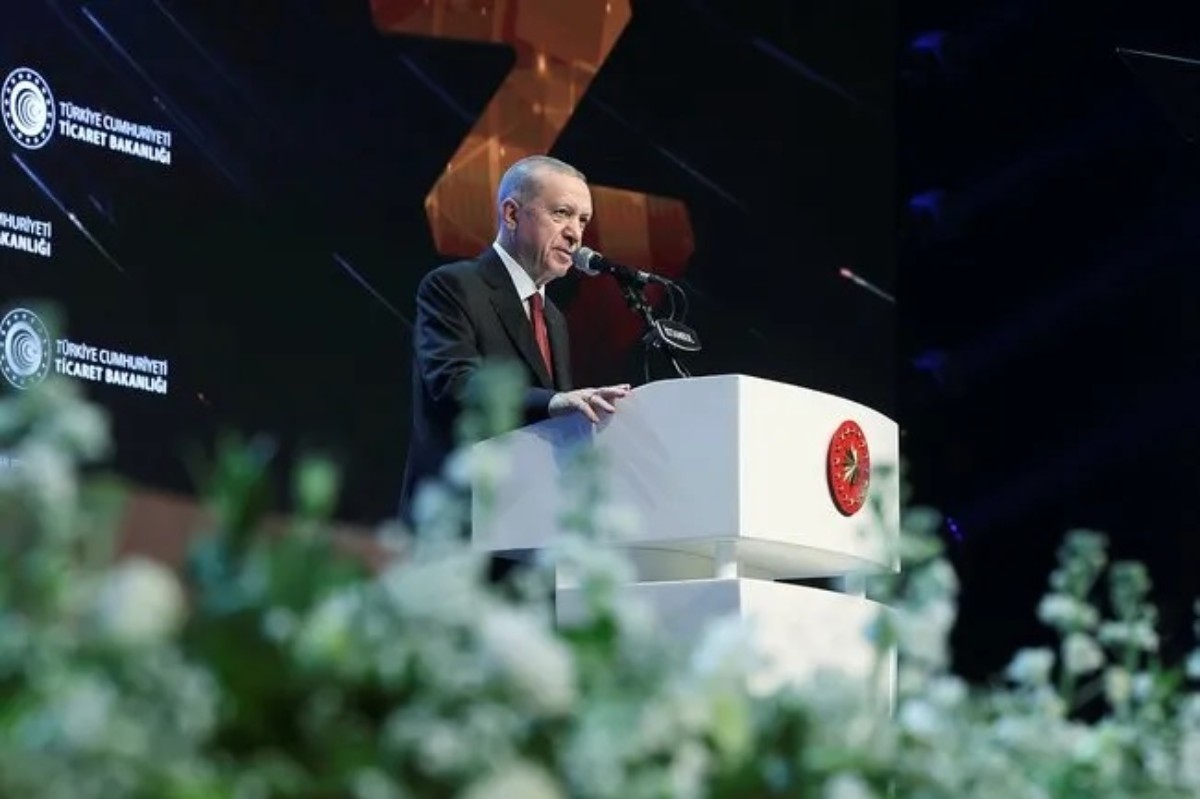 Cumhurbaşkanı Erdoğan Müjdeyi Verdi Emekliye Hem İkramiye Hem Ek Ödeme Müjdesi