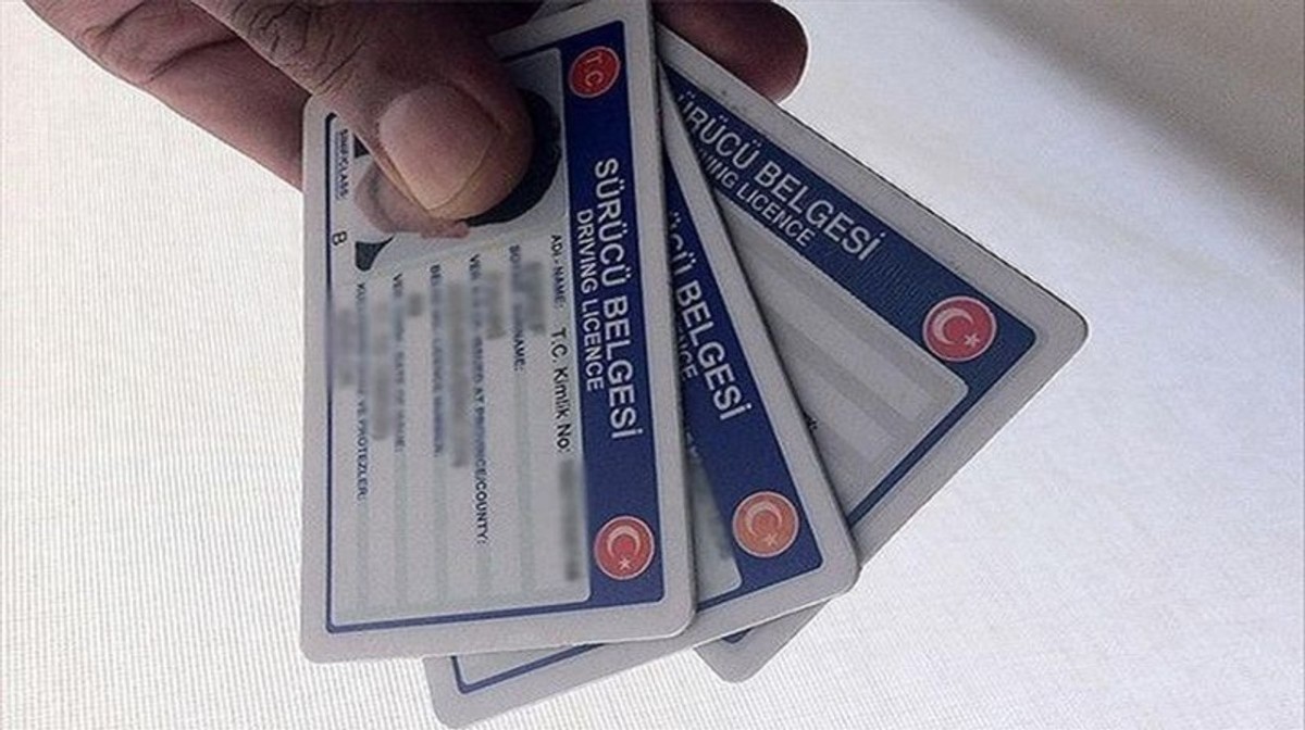 Ehliyet taşıma zorunluluğu tarihe karışıyor