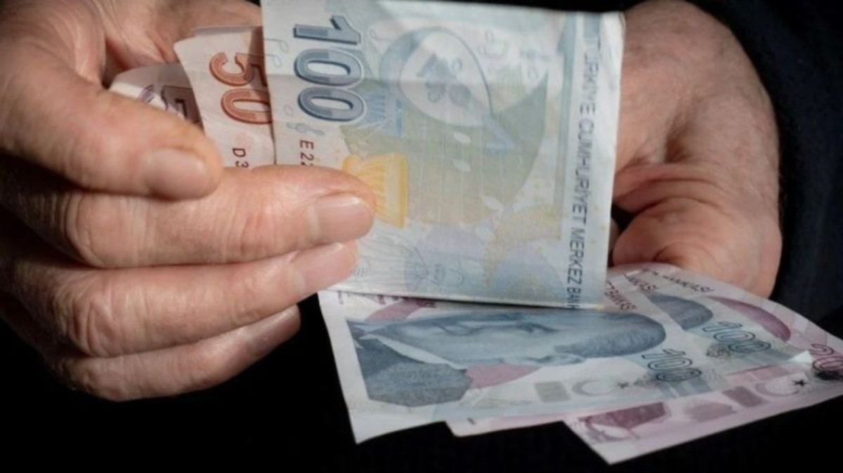 Emeklilere Acil Nakit Desteği: 50 Bin TL Destek Başladı