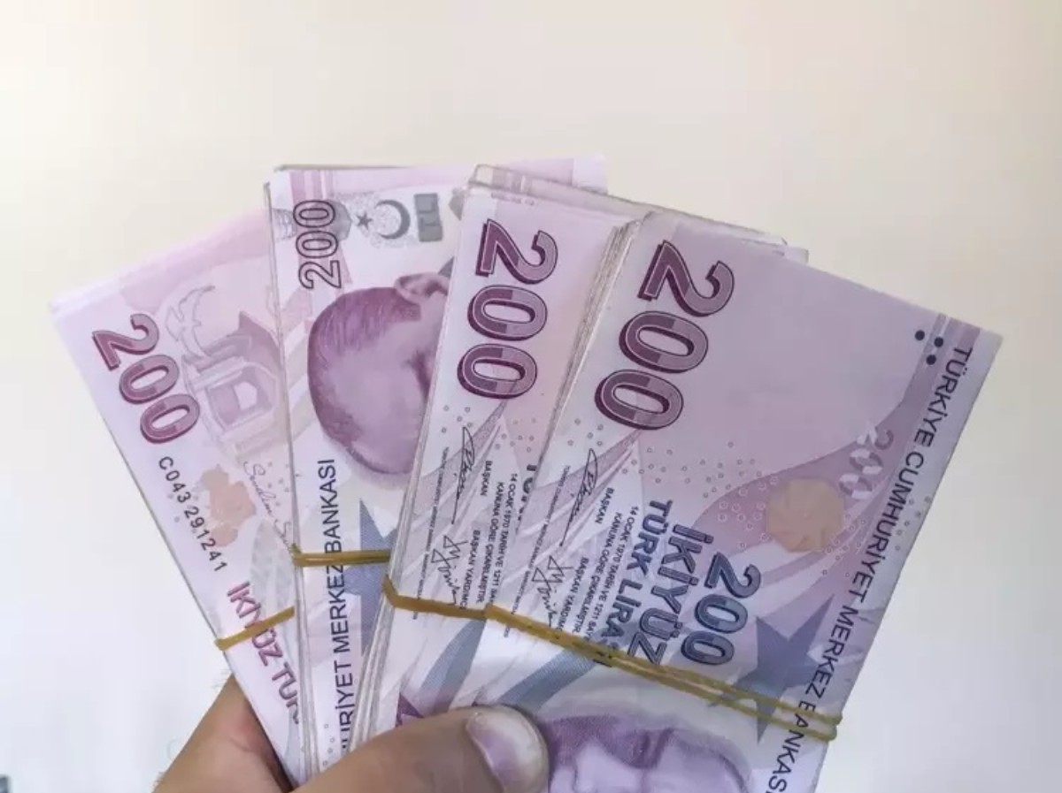 Emeklilerin Çığlığı Sonuç Veriyor Ek Zam Müjdesi Kapıda!