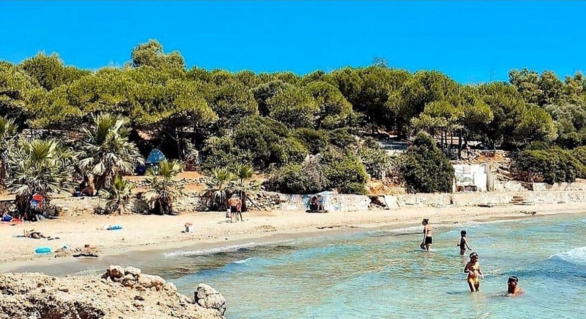 İzmir Seferihisar Ekmeksiz Plajı