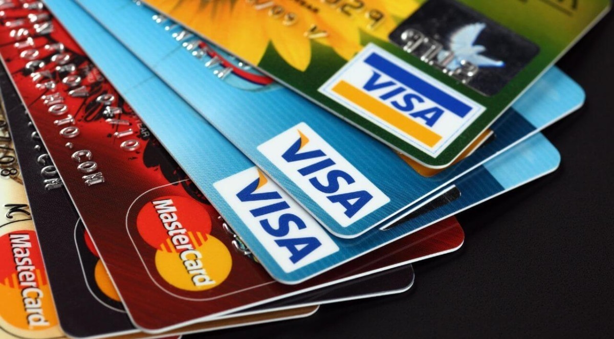Kredi kartı kullanan milyonlara bankalardan flaş karar