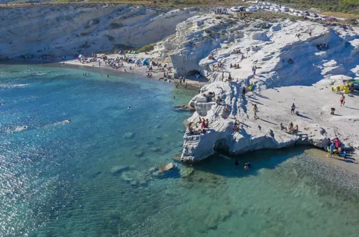 Türkiye'nin saklı cenneti delikli koy