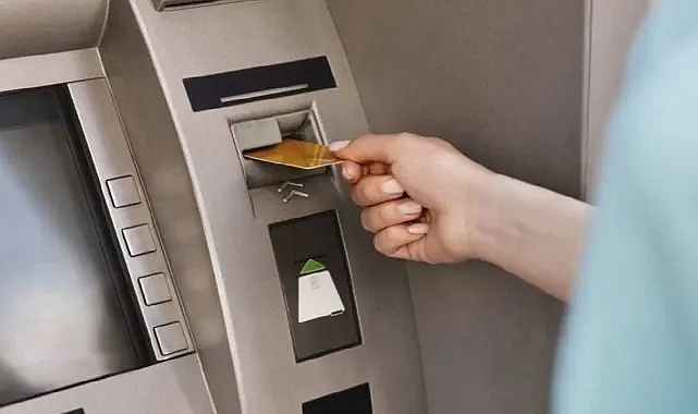 ATM’lerde Zorunlu Şifre Dönemi: Pazartesi Günü Türkiye’de Yeni Atm Uygulaması