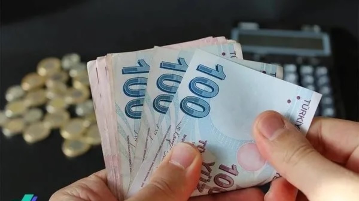 Emeklilere 10 Bin TL Tutarında Ödeme