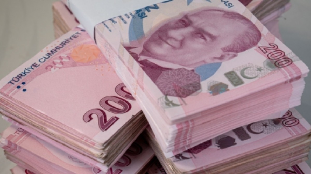 Emeklilere 90 bin TL kredi yardımı