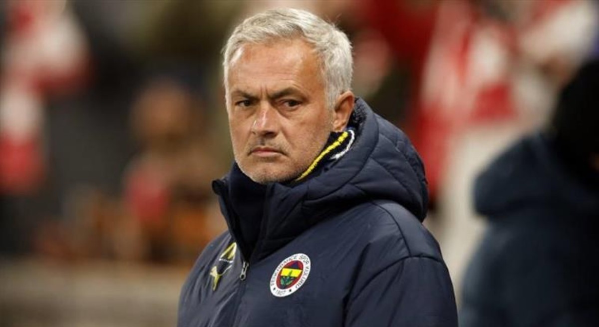 Fenerbahçe teknik direktörü Jose Mourinho