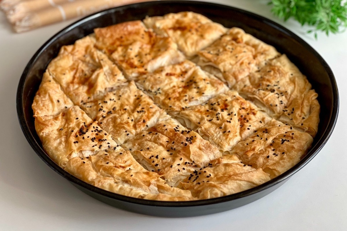 hazır yufkalı çıtır çıtır börek tarifi