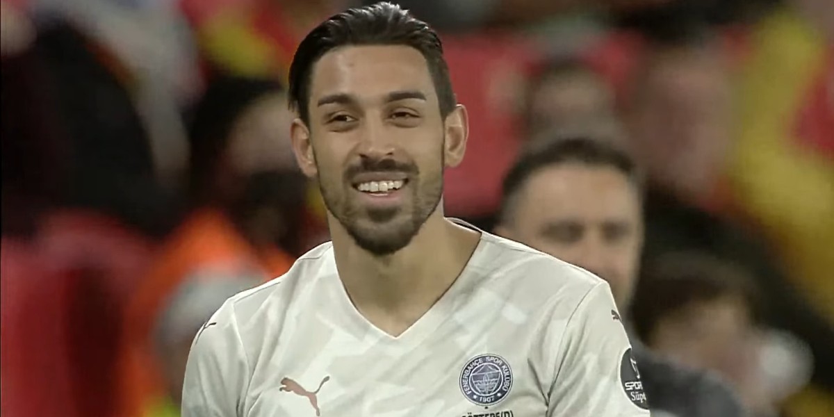 irfan can kahveci takımdan ayrılıyor
