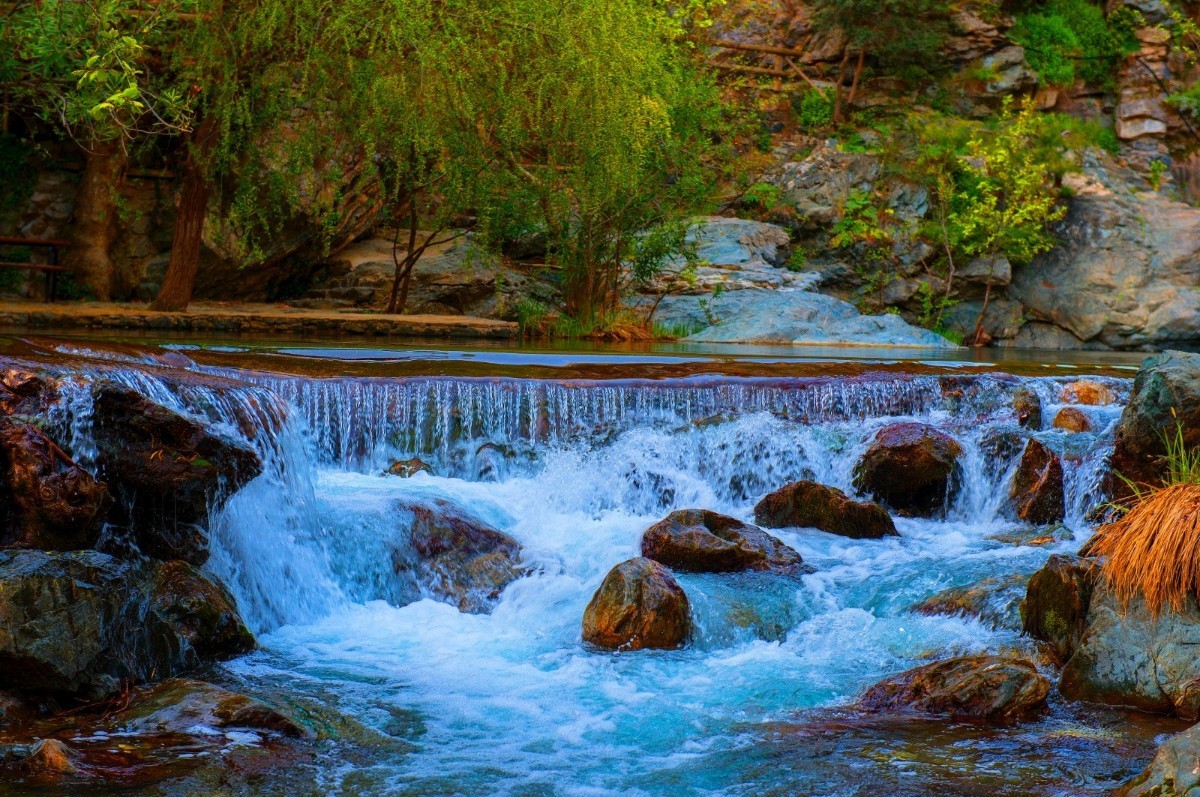 Kalabalıktan uzak, huzura yakın Mıhlı Şelalesi
