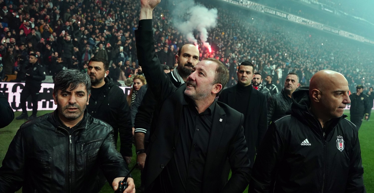 Ve perde açıldı: Taraftarlar coştu, camia ayağa kalktı! Sergen Yalçın resmen açıklandı