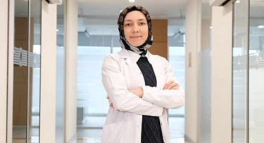 Diş eti çekilmesinin en büyük sebebi diş taşı!