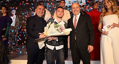 EİB Moda Tasarım Yarışması’nda birinciliği Halit Tiryaki'nin