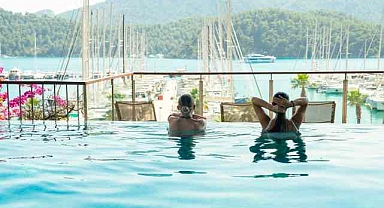 Mitolojiden İlham Alan Bir Yaz Hikayesi