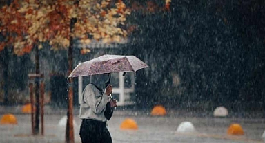 AKOM uyardı, yağışlı hava İstanbul'a geri dönüyor