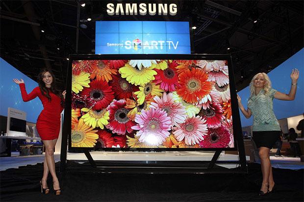 Samsung'dan yatak büyüklüğünde televizyon