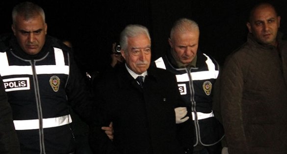 Adana'da operasyonda  28 kişi gözaltına alındı.