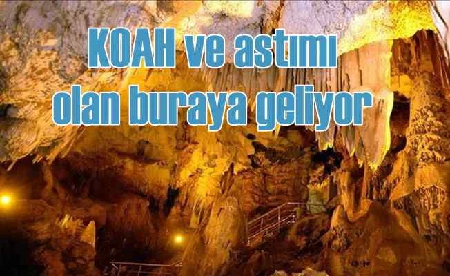 Astım ve bronşiti olan bu mağaraya koşuyor