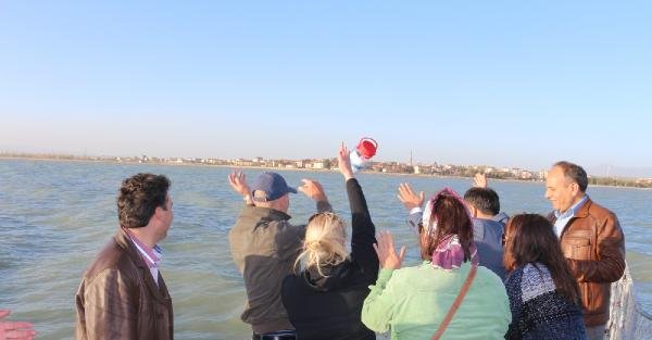 Avrupalı öğrenciler hayallerini Beyşehir Gölü’ne bıraktı