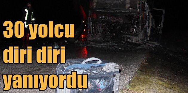 Babaeski'de otobüs alev alev yandı: 30 yolcu faciadan döndü