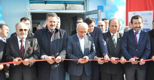 Bakan Elvan, Çorum'da çağrı merkezi açılışı yaptı