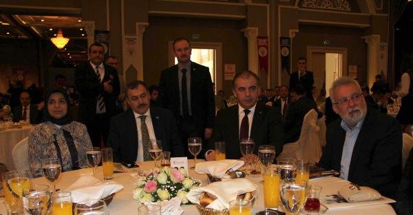 Bakan Eroğlu, Kılıçdaroğlu'nu eleştirerek başladı