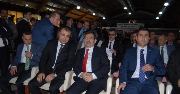 Bakan Güllüce, Kemalpaşa'da kentsel dönüşüm törenine katıldı