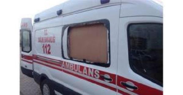 Bakan Müezzinoğlu, Doğubayazıt'ta ambulanslara yapılan saldırılara tepki gösterdi