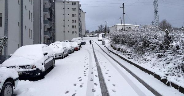 Bartın'da etkili kar yağışı