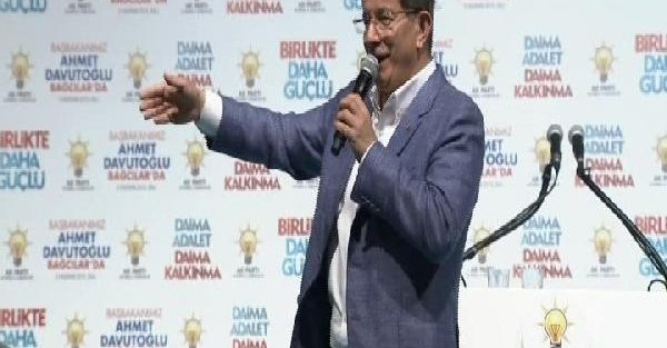 Başbakan Davutoğlu Bağcılar'da konuştu