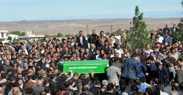 Belediye Eski Başkanı Ve Oğlunun Cenazesi Ailesine Teslim Edildi (2)