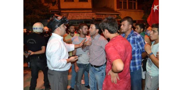 Bursa Yenişehir'de provakasyon kavga çıkardı, 5 yaralı var