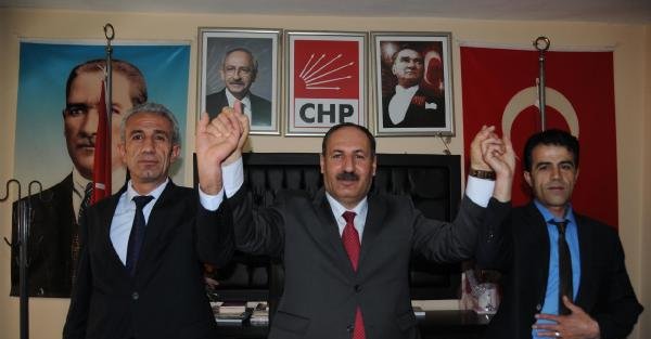 CHP'nin Hakkari adayları:Partimizin iktidara gelmesini, HDP'nin barajı aşmasını istiyoruz