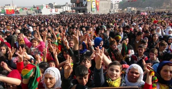 Cizre'de Öcalan'a özgürlük mitingi