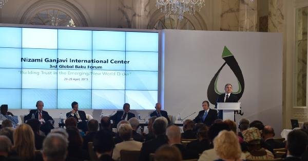DHA DIŞ HABER -  Abdullah Gül 3. Küresel Bakü Forumu'nda konuştu: 