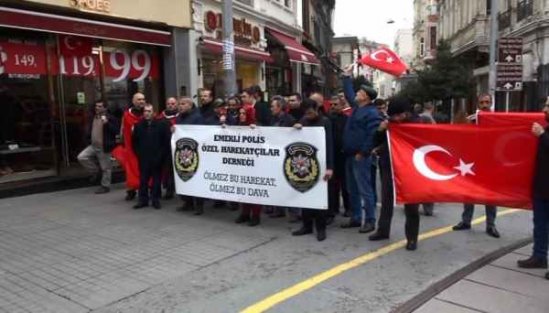 Emekli Özel Harekatçılar İstiklal Caddesi'nde yürüdü