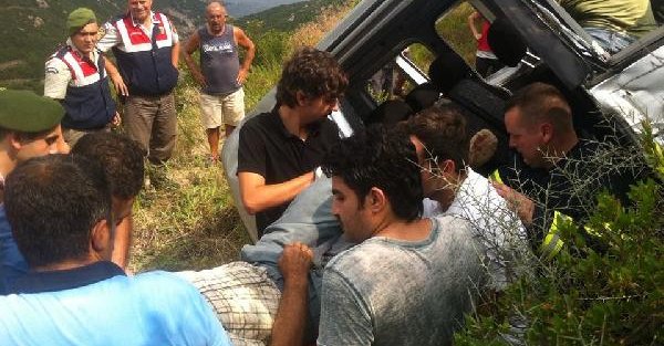 Erdek’te otomobil uçuruma yuvarlandı: 1 ölü, 1 yaralı