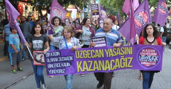 Eskişehir'de kadınlar 'Özgecan Yasası' için yürüdü