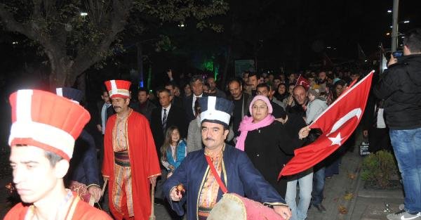 Eskişehir'de Mehterli Cumhuriyet Yürüyüşü